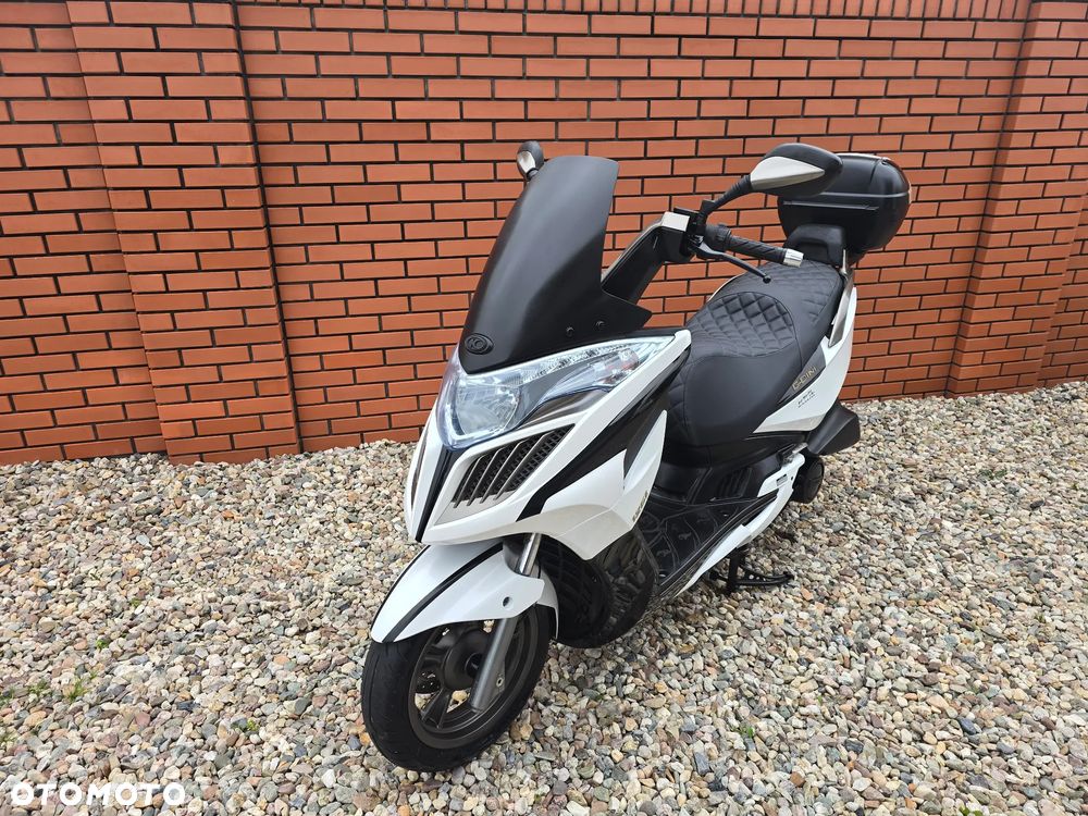 Kymco Downtown - 11