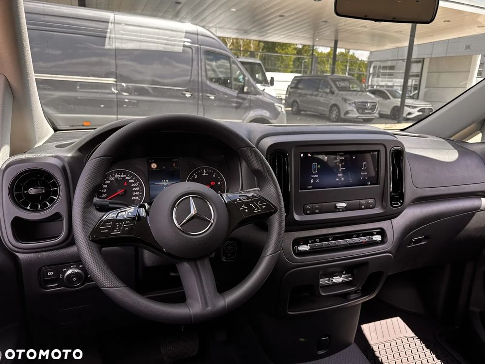 Mercedes-Benz Vito - 12