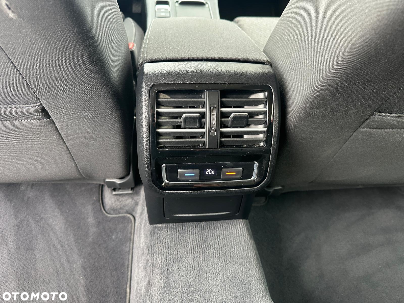 Volkswagen Passat 2.0 TDI BMT SCR Comfortline DSG7 - 15