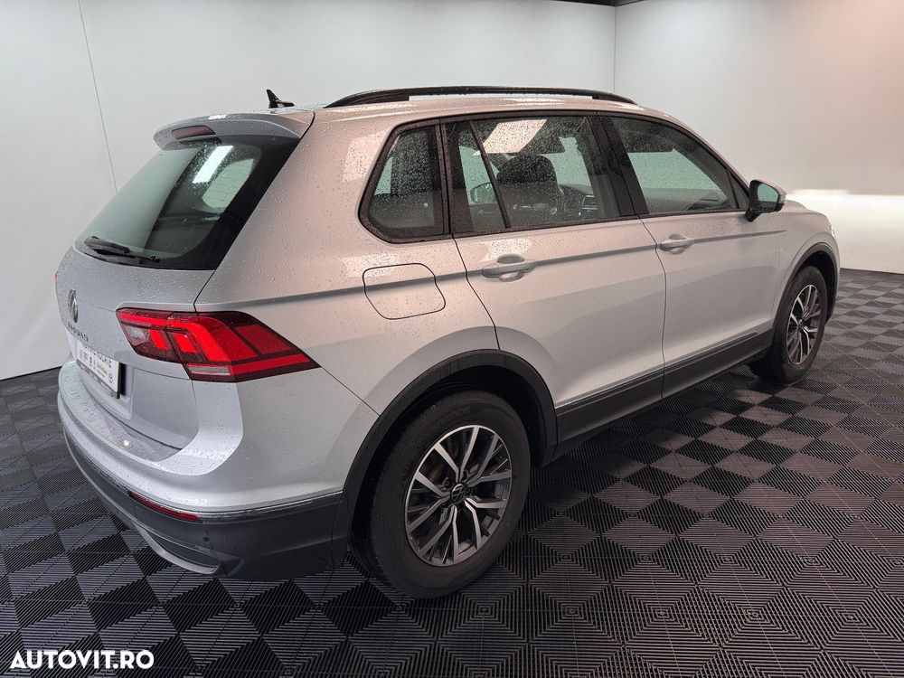Volkswagen Tiguan 2.0 TDI SCR DSG Elegance - 36