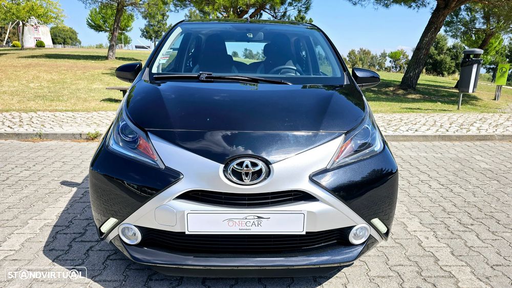 Toyota Aygo 1.0 X-Clusiv - 8