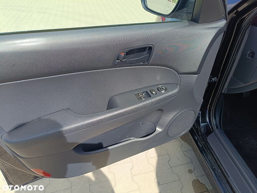 Hyundai i30 1.4 Comfort - 10