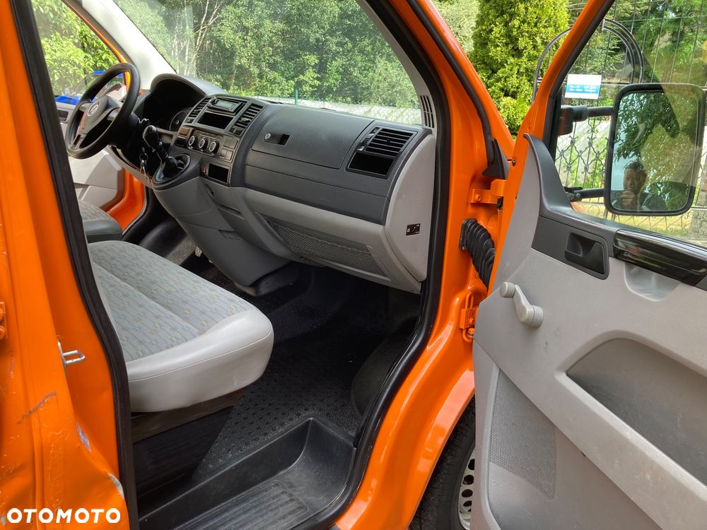 Volkswagen T5 lift - 9