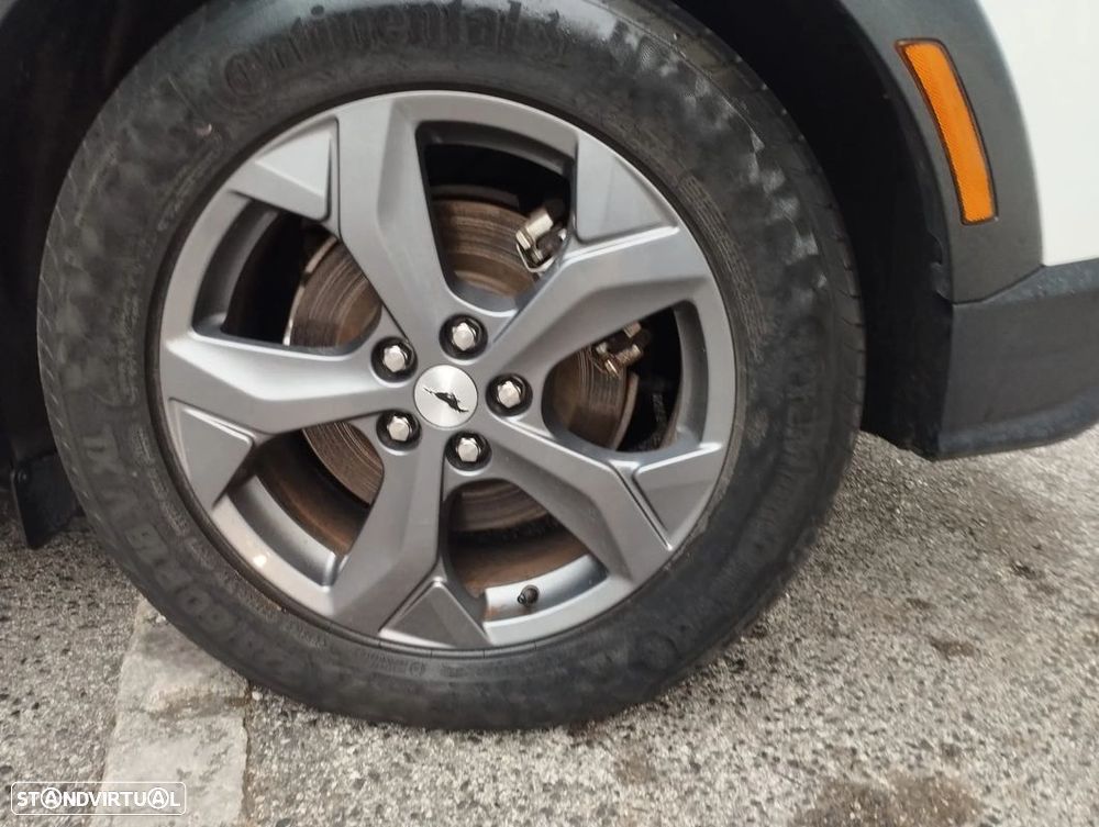 Ford Mustang Mach-E - 13