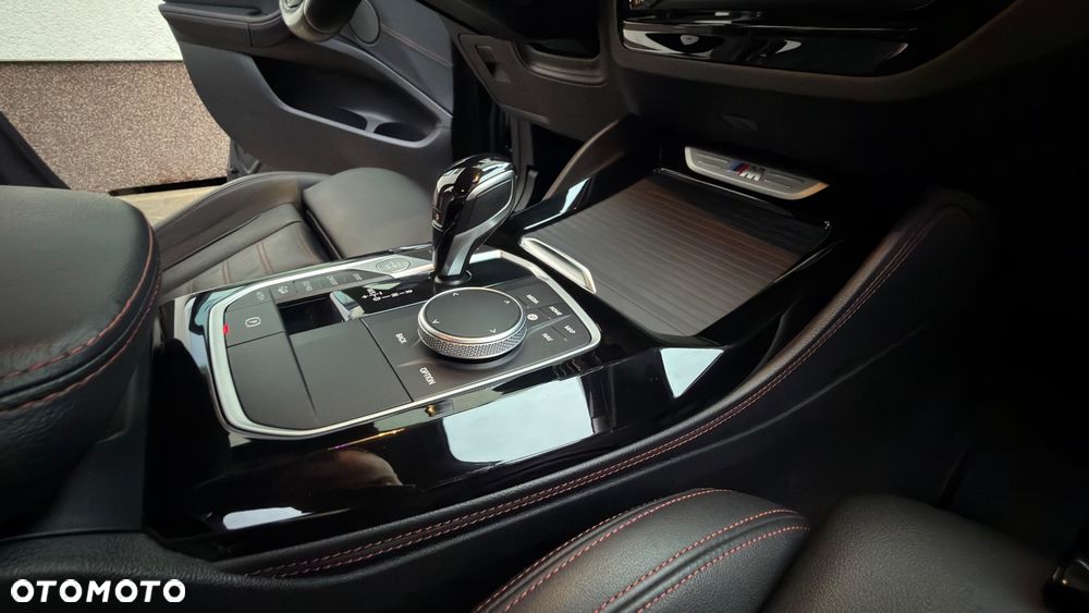 BMW X4 xM40i mHEV - 10