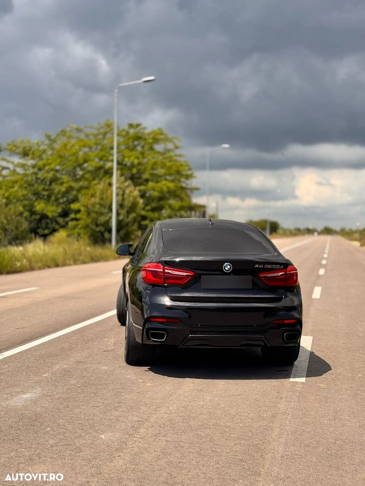 BMW X6 M M50d - 11