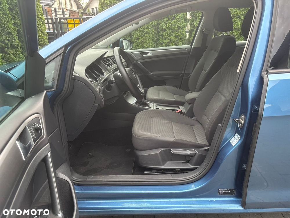Volkswagen Golf 2.0 BlueTDI Comfortline - 22