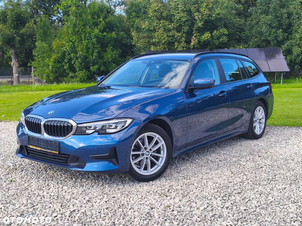 BMW Seria 3 318d - 2