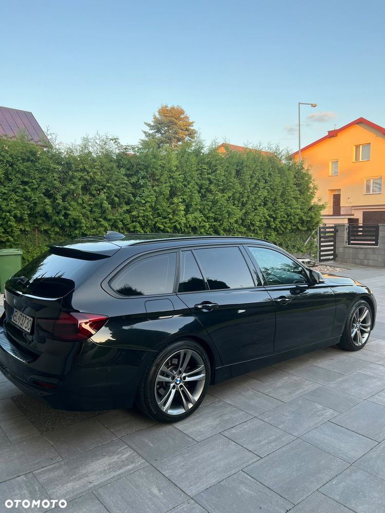 BMW Seria 3 318d Sport Line - 2