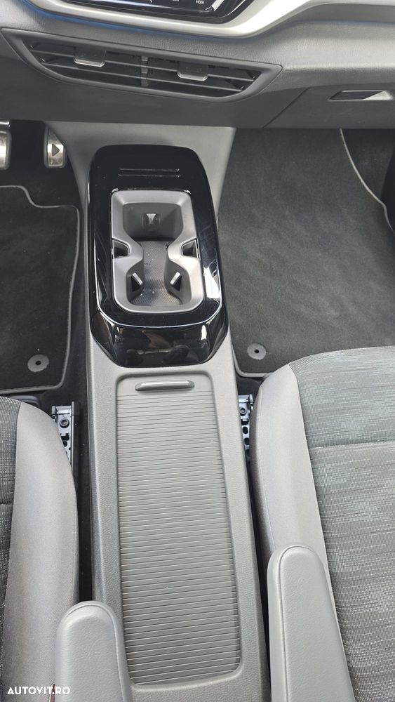 Volkswagen ID.4 - 27