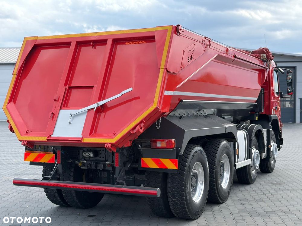 Volvo VOLVO FMX 380 / 8x4 / 13LITROWY SILNIK / EURO 5 / WYWROTKA TYLNOZSYPOWA / KAMERA COFANIA / SERWISOWANA / SPROWADZONA - 14
