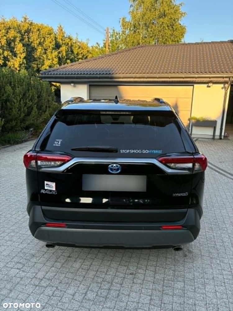 Toyota RAV4 - 9