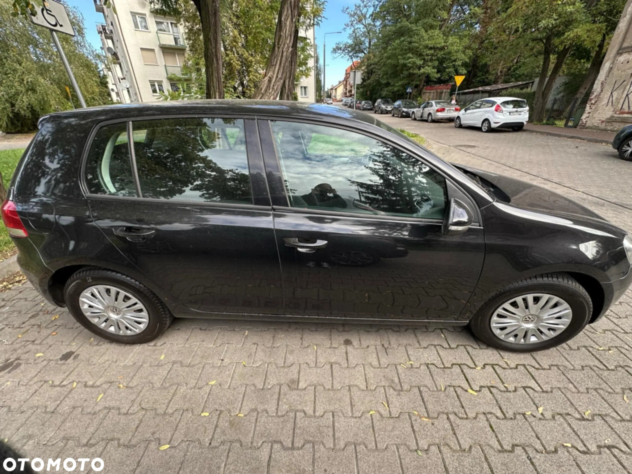 Volkswagen Golf VI 1.2 TSI Comfortline - 11