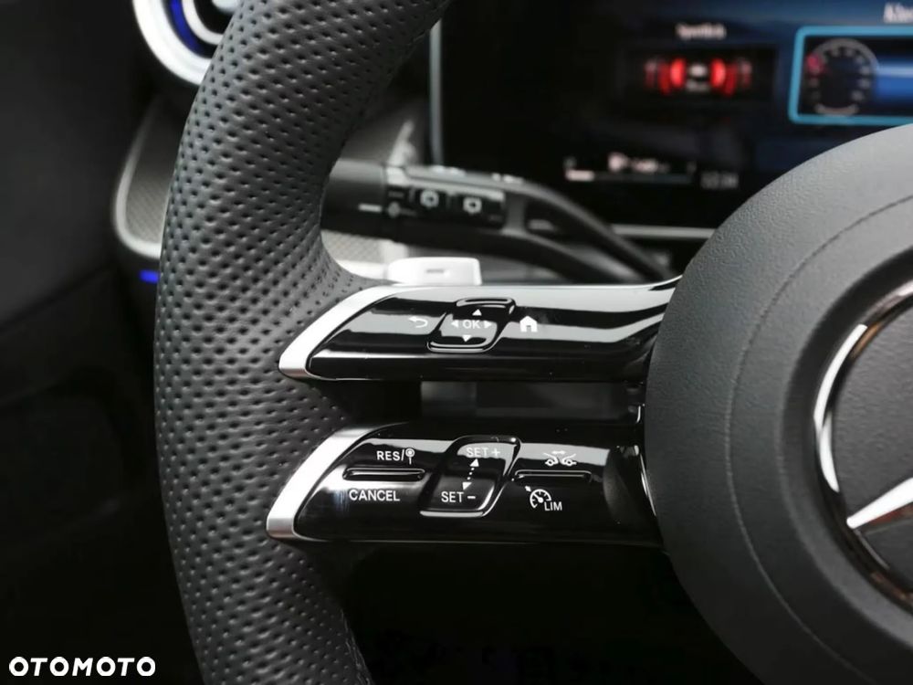 Mercedes-Benz GLC 220 d mHEV 4-Matic AMG Line - 16