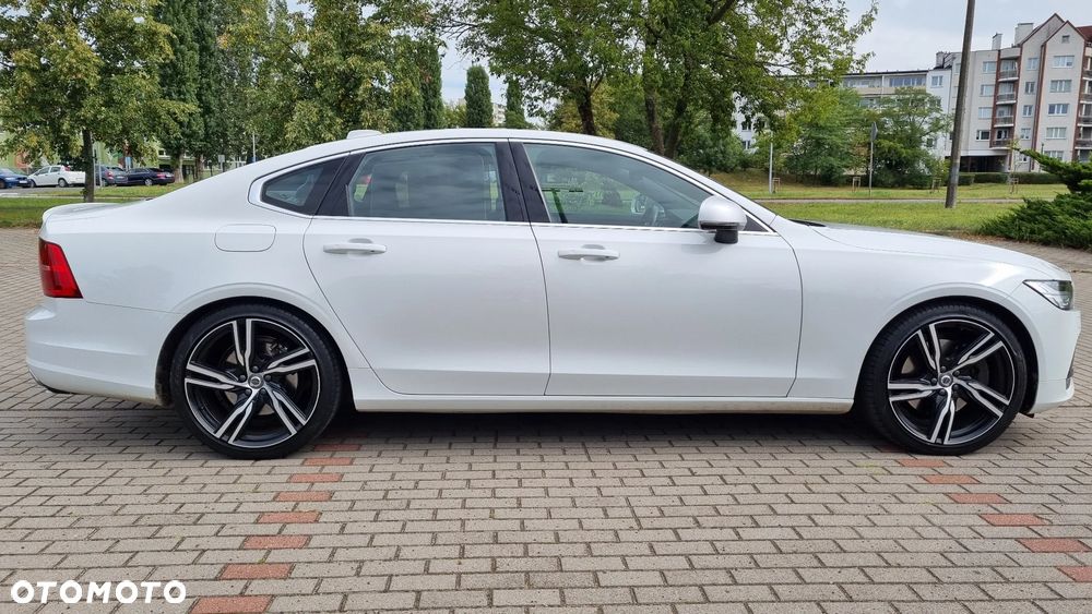 Volvo S90 T5 R-Design - 4