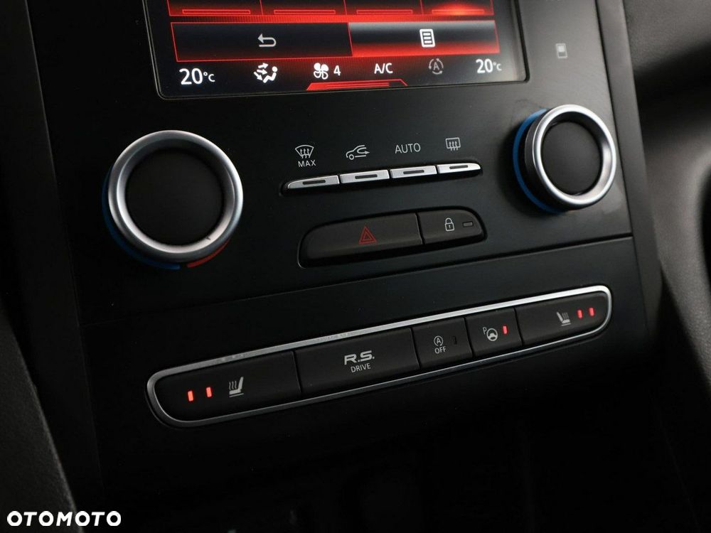 Renault Megane ENERGY TCe 205 EDC GT - 30