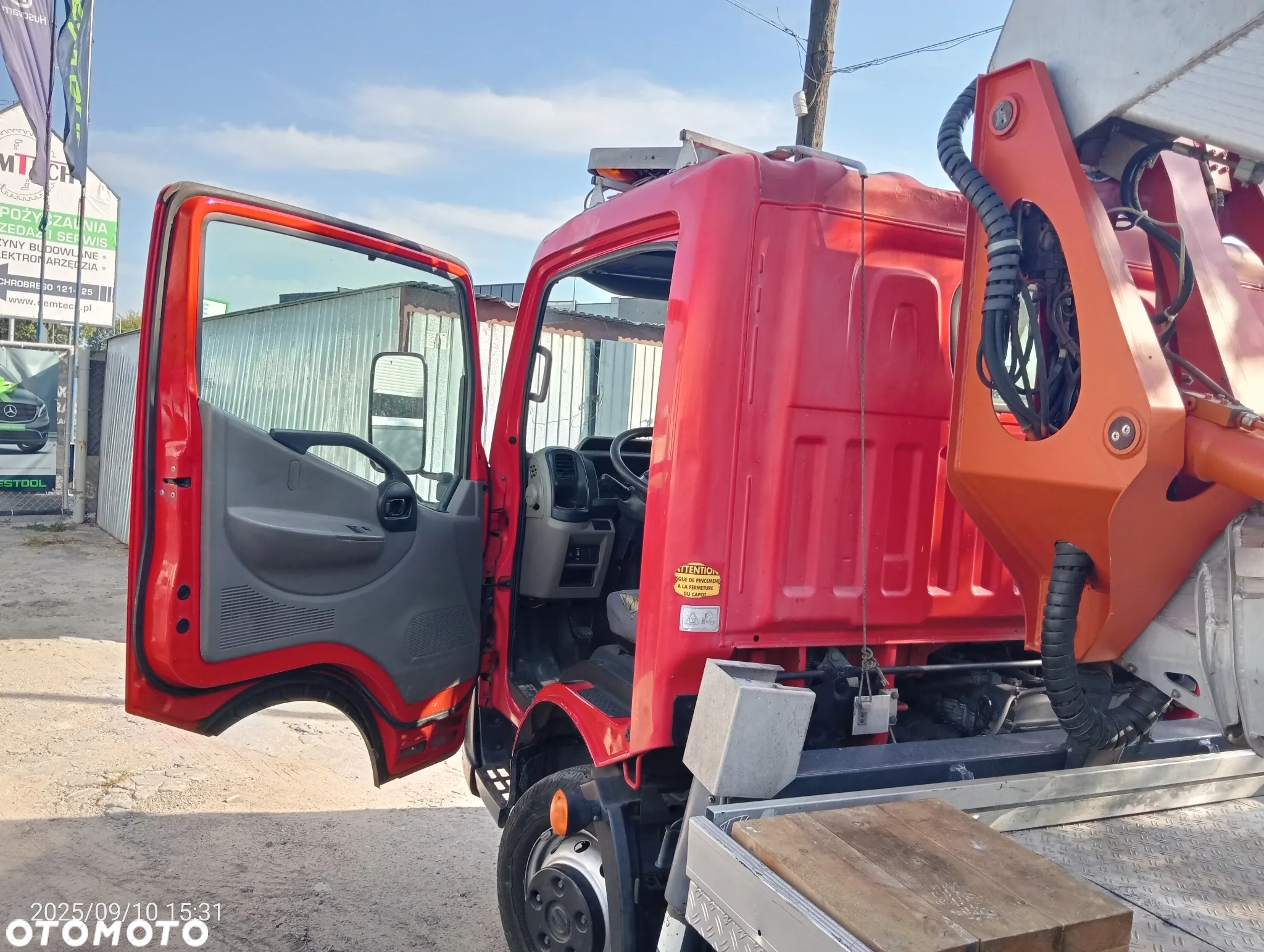 Nissan CABSTAR - 7