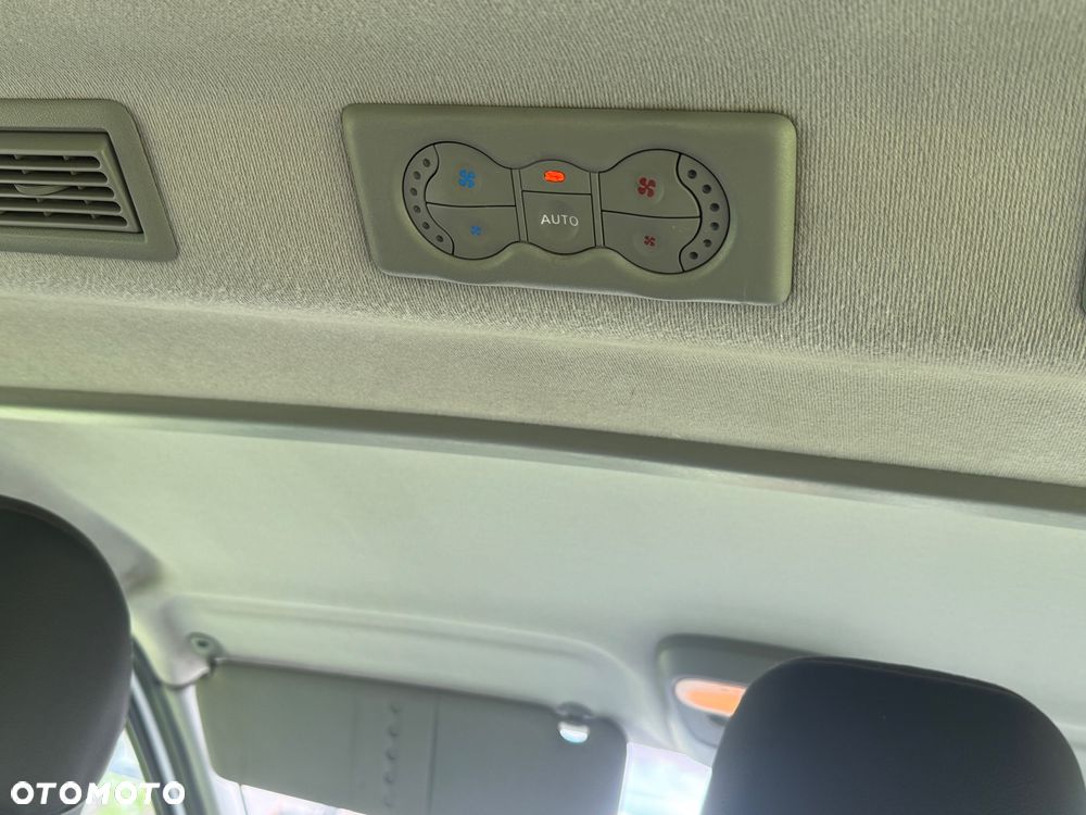 Renault Trafic L2H1 Pack Clim - 21
