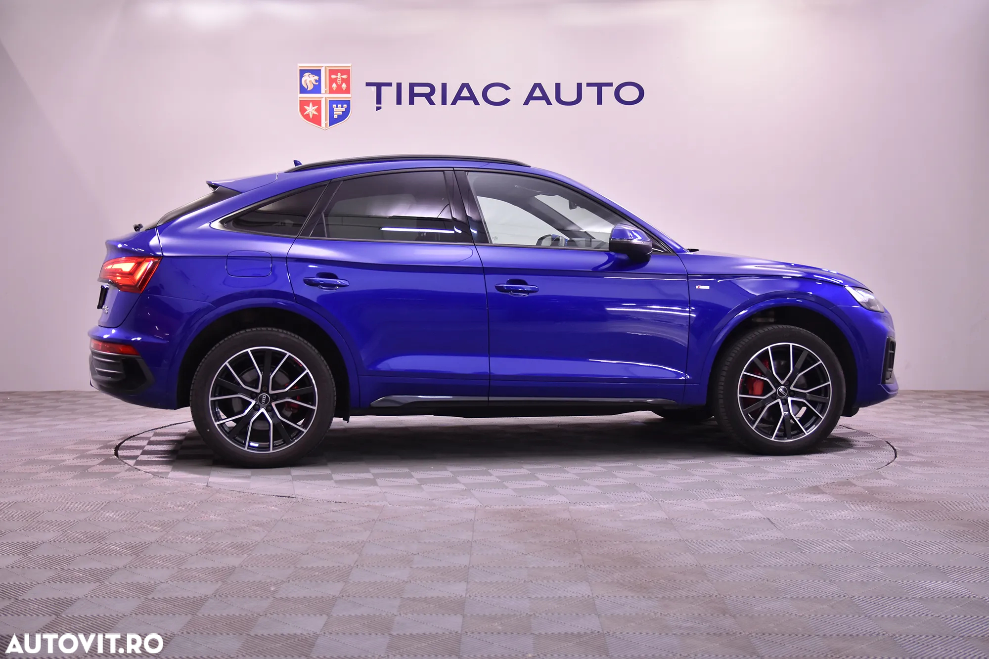 Audi Q5 Sportback 55 TFSI e quattro S tronic PHEV S Line - 6