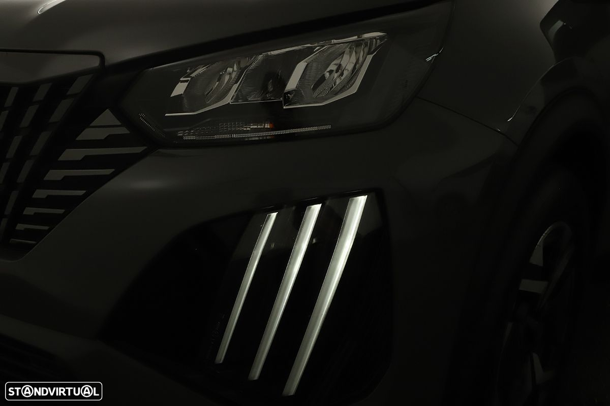 Peugeot 2008 1.2 PureTech Allure - 6