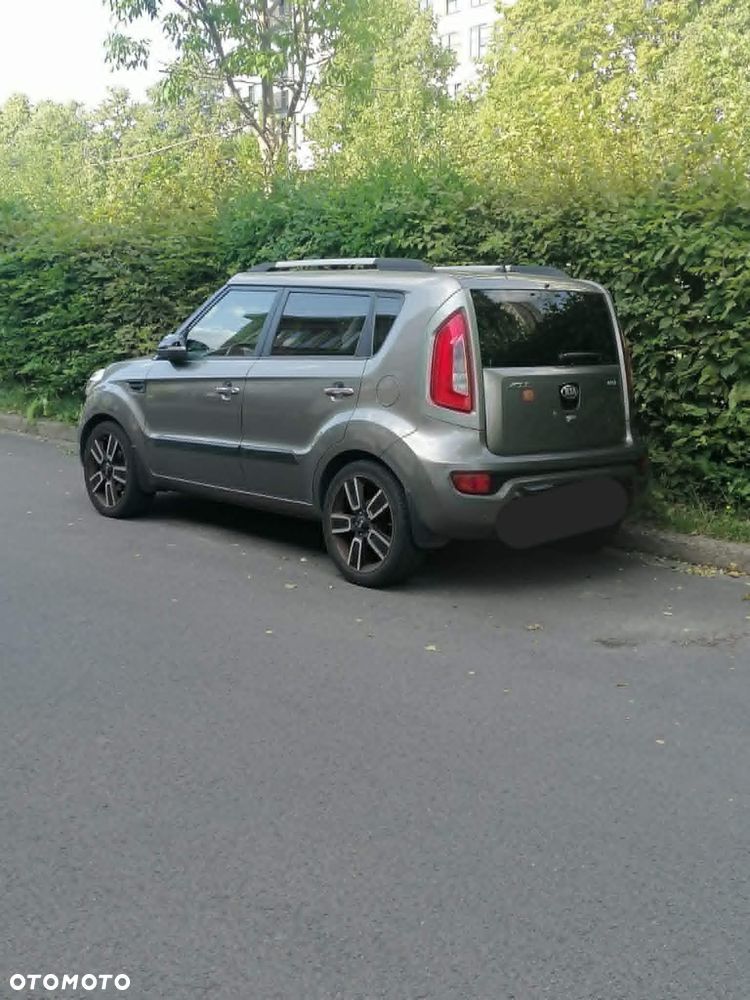 Kia Soul 1.6 CRDI L - 10