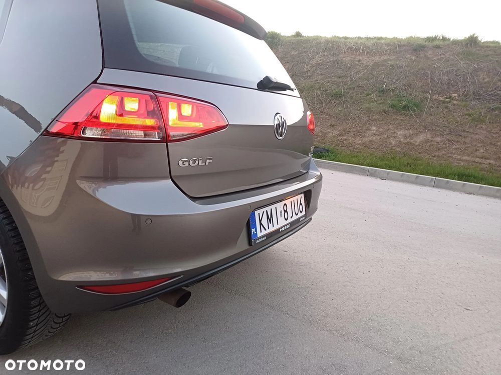 Volkswagen Golf 1.6 TDI (BlueMotion Technology) Comfortline - 11