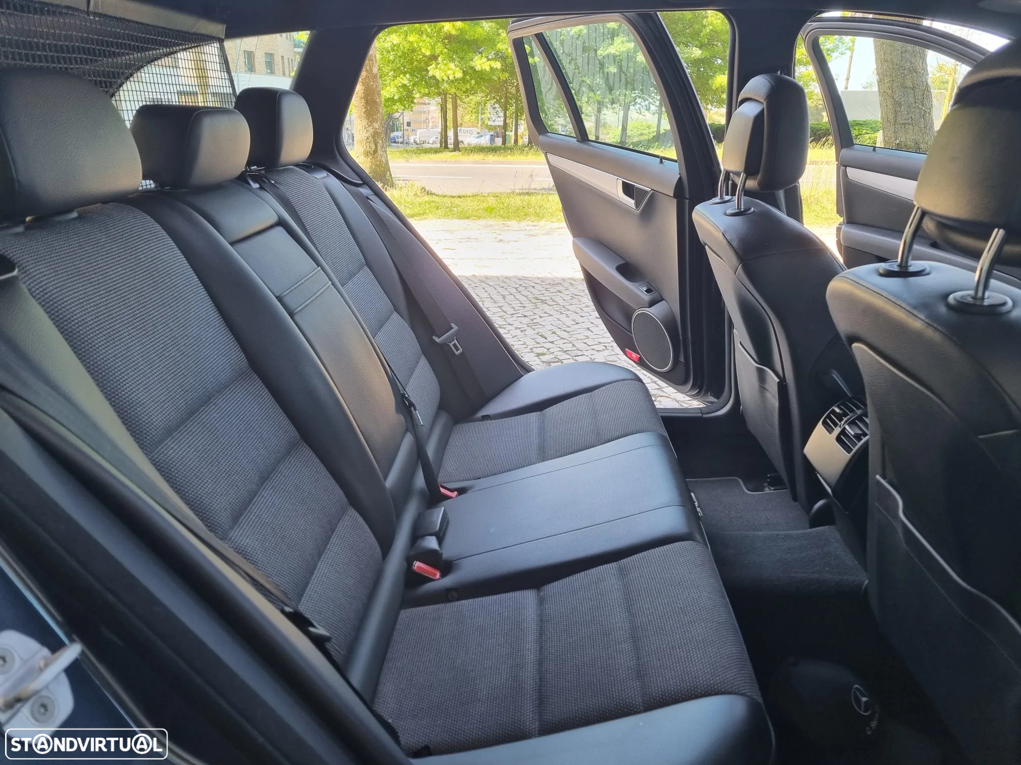 Mercedes-Benz C 220 (BlueTEC) d Station 7G-TRONIC AMG Line - 13