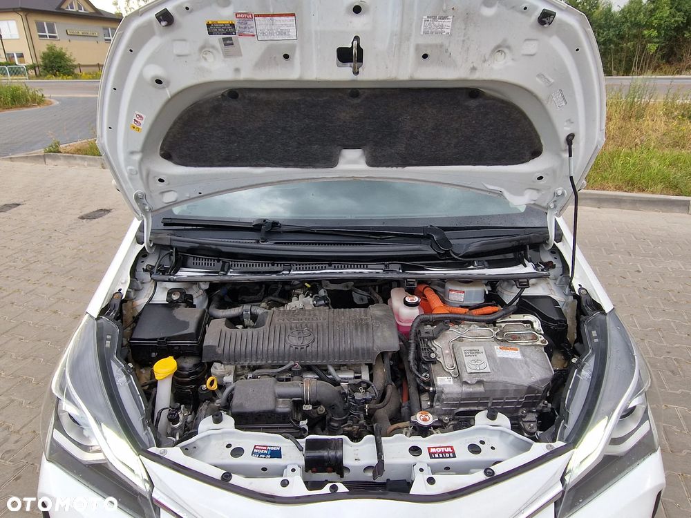 Toyota YARIS - 14