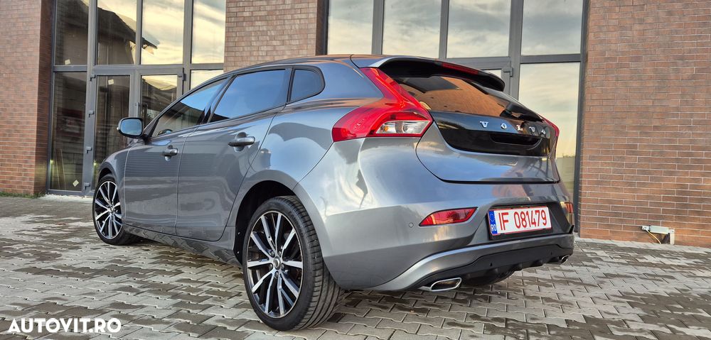 Volvo V40 - 10