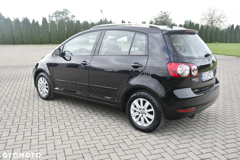 Volkswagen Golf Plus - 13