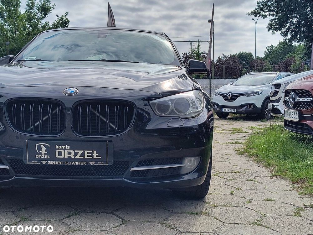 BMW 5GT - 33