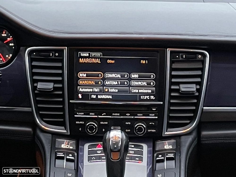 Porsche Panamera 4 S PDK - 16