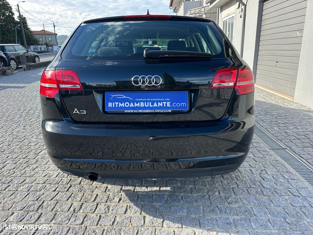 Audi A3 Sportback 1.6 TDI Attraction Special Edition - 3