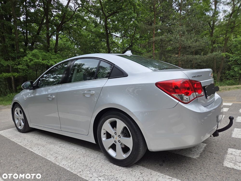 Chevrolet Cruze 1.8 LT+ - 6
