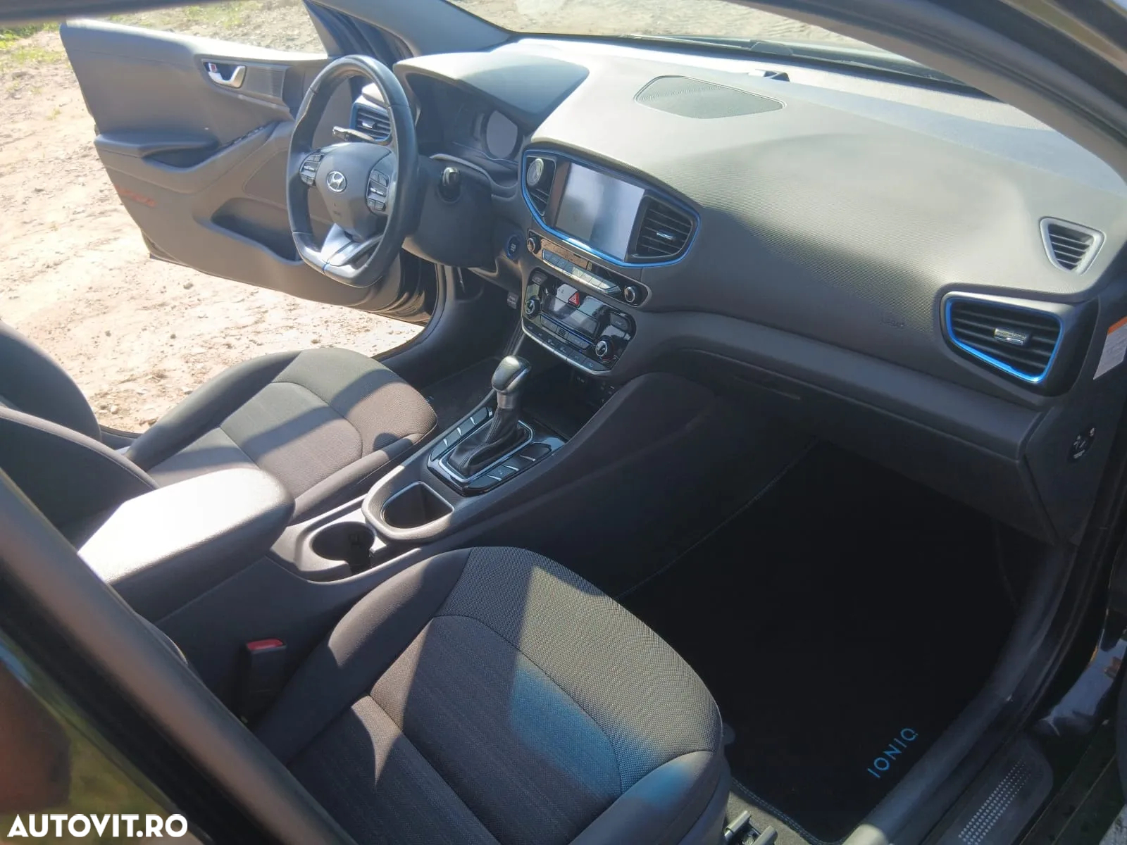 Hyundai IONIQ Hybrid 1.6 GDI - 11
