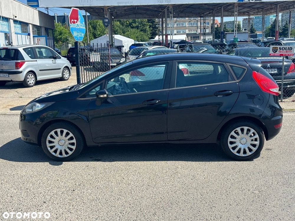 Ford Fiesta 1.25 Trend - 12