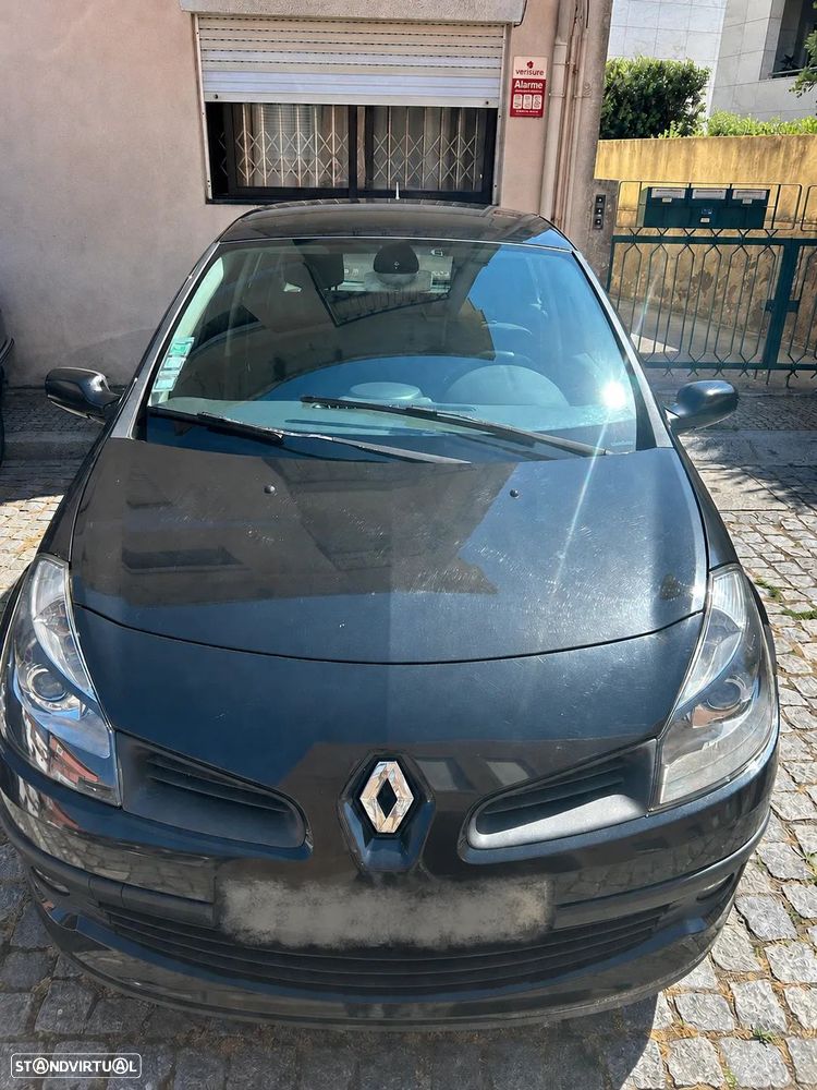Renault Clio 1.5 dCi Confort - 2