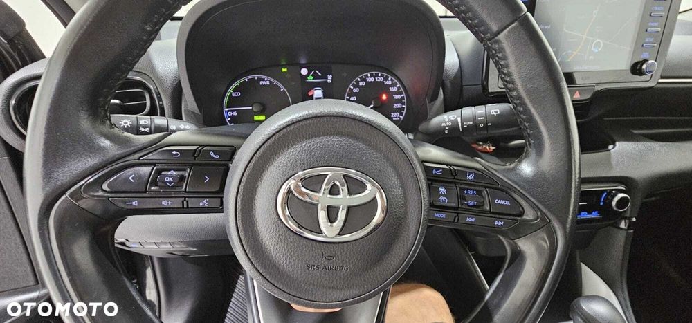Toyota Yaris - 17