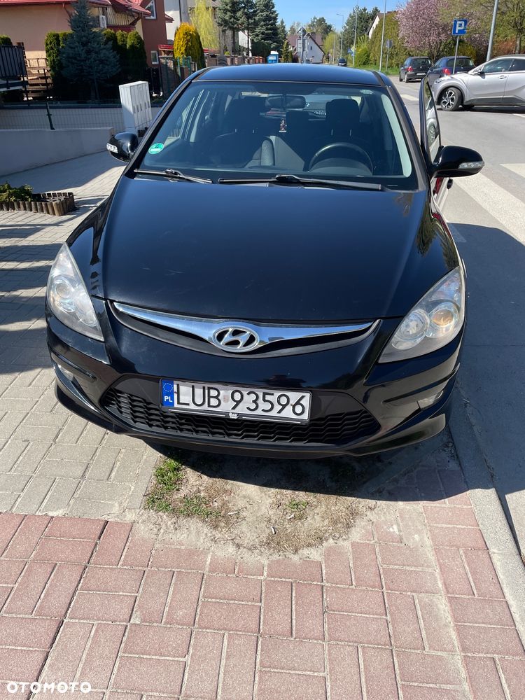 Hyundai i30 1.6 CRDi Classic + - 2
