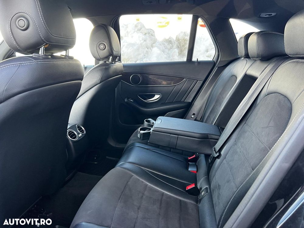 Mercedes-Benz GLC - 29