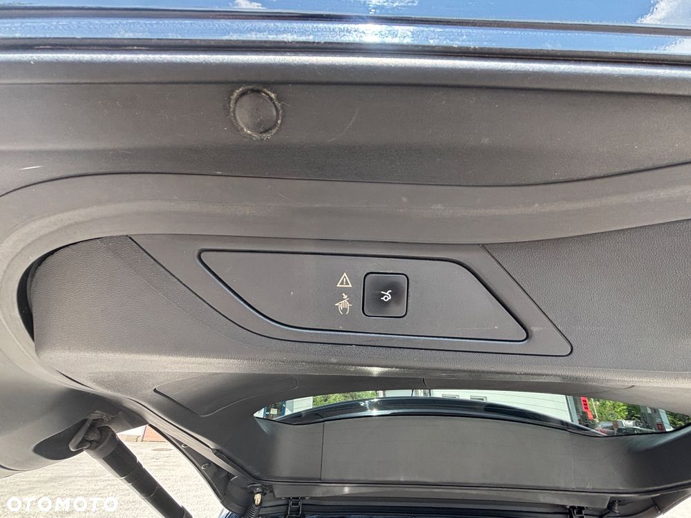 Citroën C4 Grand Picasso - 38