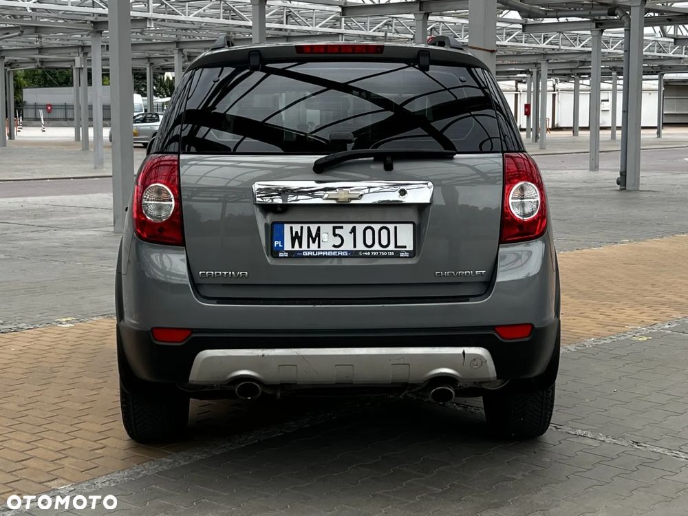 Chevrolet Captiva - 9