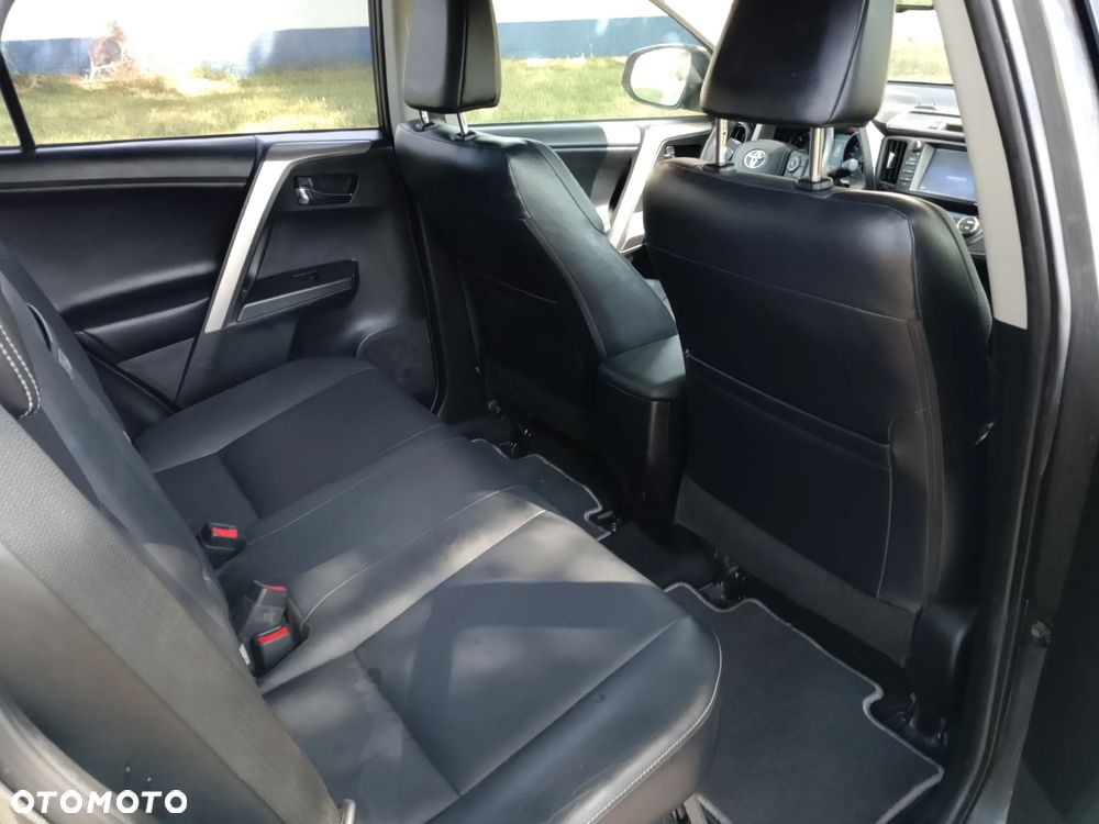 Toyota RAV4 2.0 D-4D Sprint 4x2 - 12