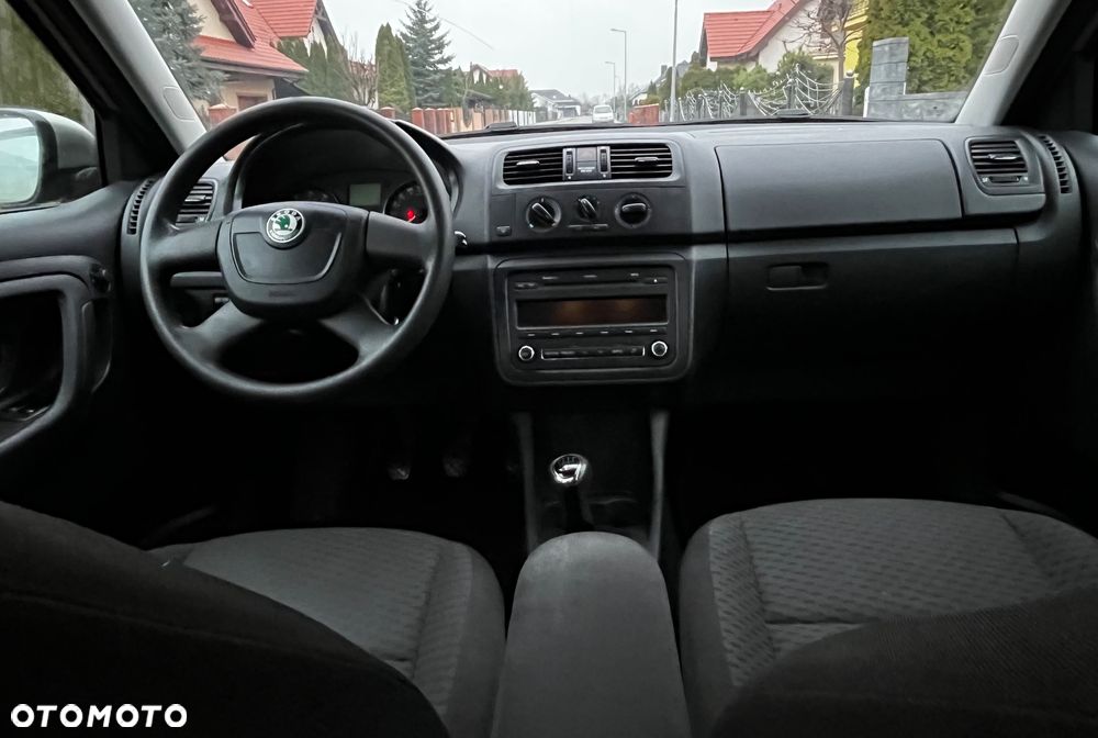 Skoda Fabia 1.2 HTP Ambition - 8
