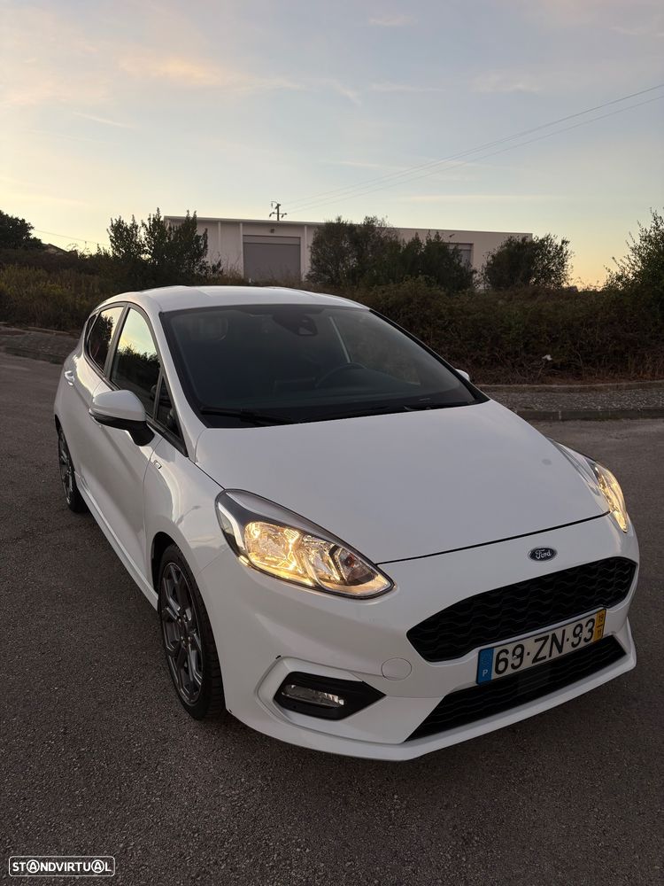Ford Fiesta 1.0 EcoBoost ST-Line - 19
