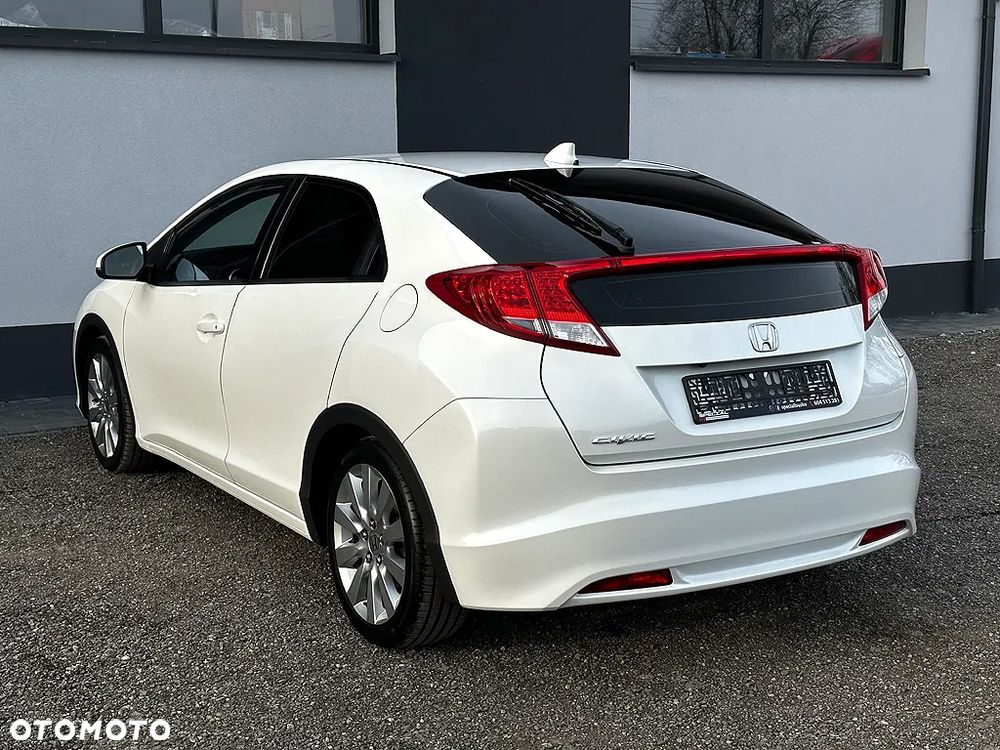 Honda Civic 1.4 i-VTEC Sport - 12