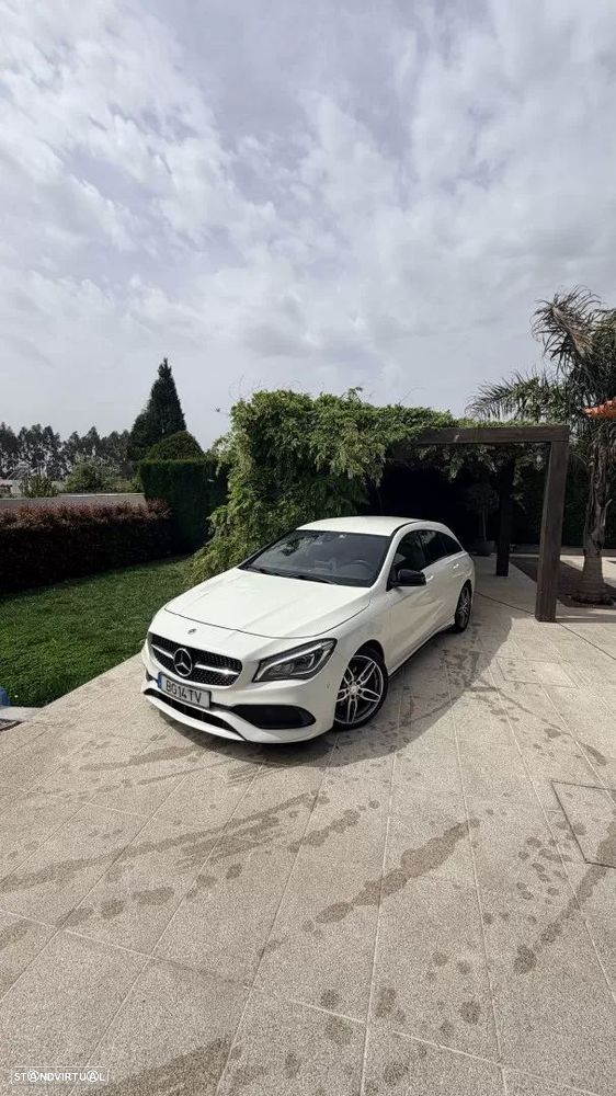 Mercedes-Benz CLA 220 d 4Matic 7G-DCT AMG Line - 2