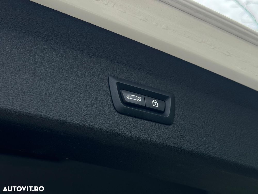 BMW X1 sDrive18d Aut. xLine - 19