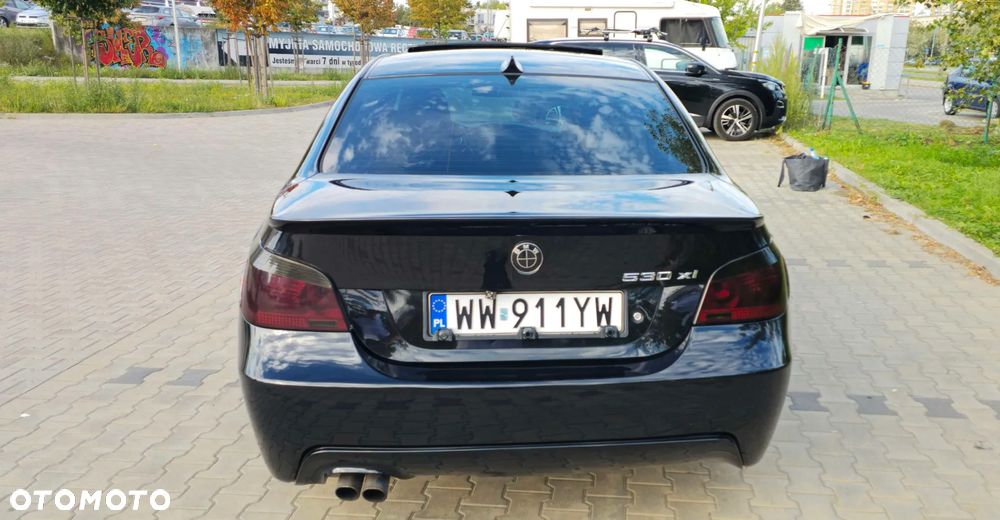 BMW Seria 5 530xi - 9