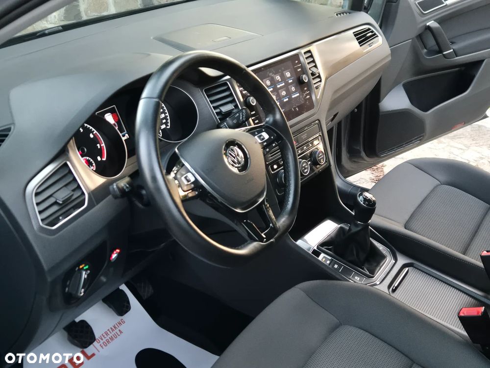 Volkswagen Golf Sportsvan 1.5 TSI ACT OPF Comfortline - 23